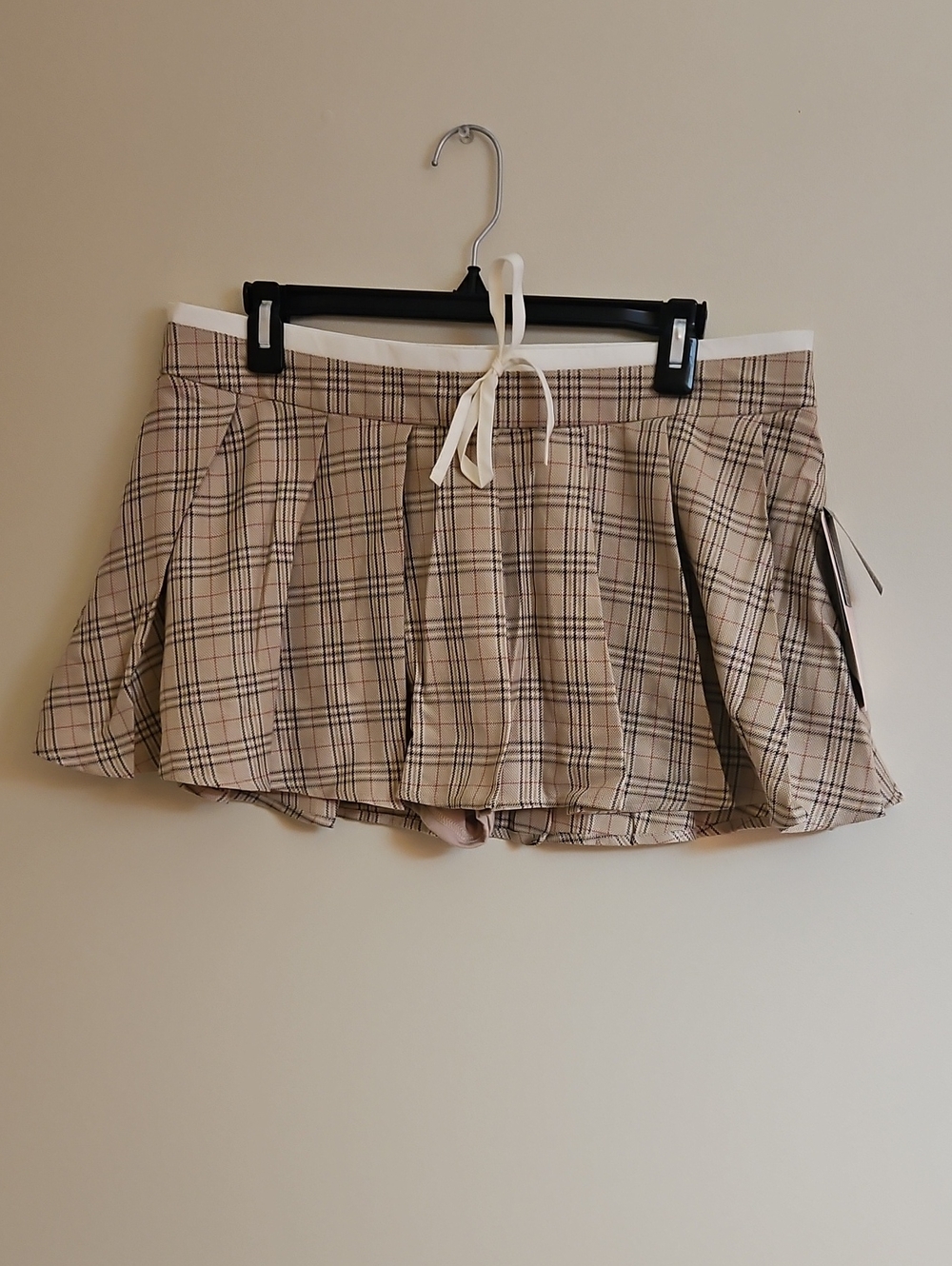Celebrity Pink Beige Plaid Pleated Mini Skirt with Drawstring